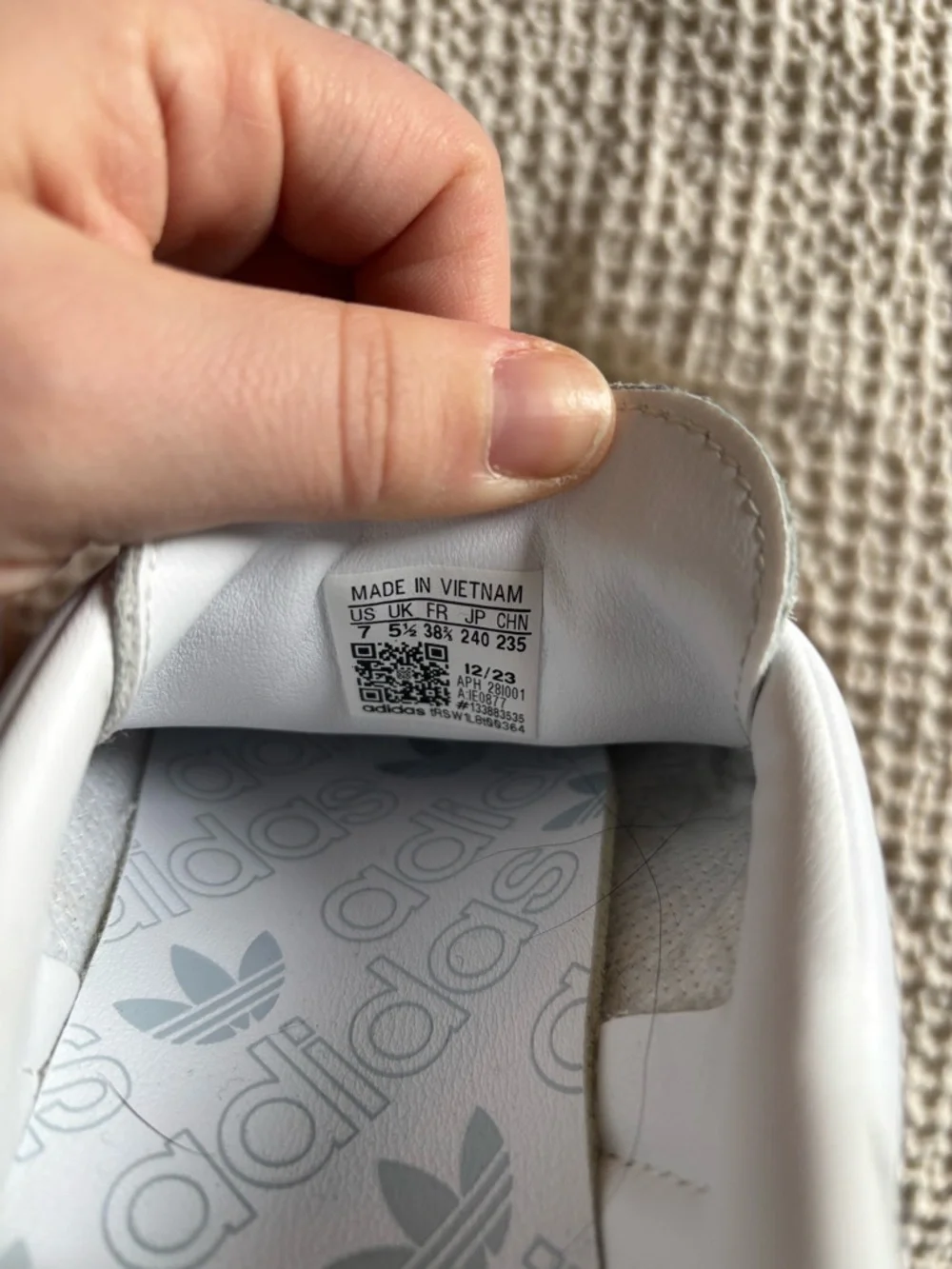 Adidas Sambas Sneakers - Picture 6 of 6